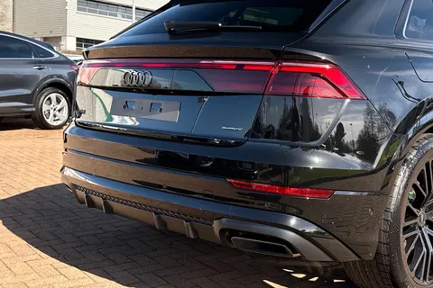  Audi Q8 3.0 TFSI V6 Black Edition Tiptronic quattro Euro 6 (s/s) 5dr Thumbnail #50