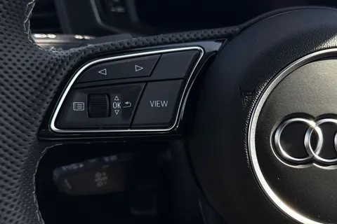 Audi A1 1.5 TFSI 35 Black Edition Sportback S Tronic Euro 6 (s/s) 5dr Thumbnail #48