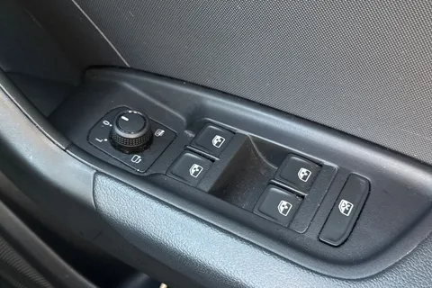 BJ22YSL Audi A1 Technik 25 TFSI  95 PS 5-speed Thumbnail #53