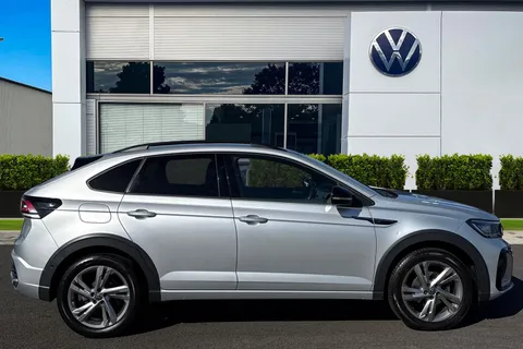 VN22UHT Volkswagen Taigo 1.0 TSI 110 R-Line 5dr DSG **BLACK ROOF PACK, REAR VIEW CAMERA** Thumbnail #4