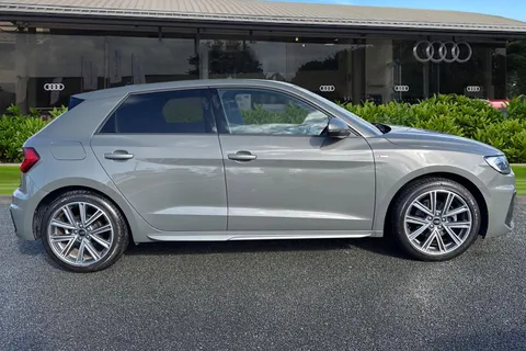 DX73XKG Audi A1 S line 30 TFSI  110 PS 6-speed Thumbnail #4