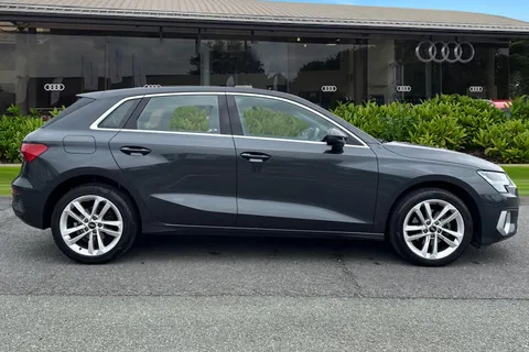 PJ72DFN Audi A3 Sport 30 TFSI 110 PS 6-speed Thumbnail #4