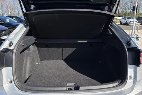 VN22UHT Volkswagen Taigo 1.0 TSI 110 R-Line 5dr DSG **BLACK ROOF PACK, REAR VIEW CAMERA** Thumbnail #8