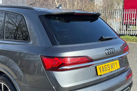VA69MYY Audi Q7 3.0 TDI V6 45 Black Edition Tiptronic quattro Euro 6 (s/s) 5dr Thumbnail #8