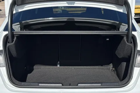 KP24ELJ Audi S3 2.0 TFSI Black Edition S Tronic quattro Euro 6 (s/s) 4dr Thumbnail #7