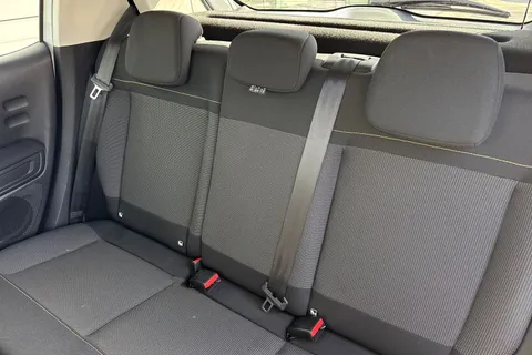 WJ74PXG Citroën C3 1.2 PureTech PLUS Euro 6 (s/s) 5dr Thumbnail #20