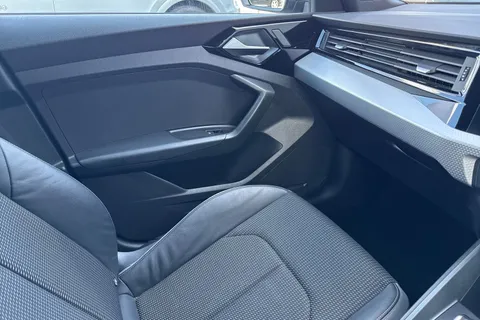 DX73XKG Audi A1 S line 30 TFSI  110 PS 6-speed Thumbnail #21