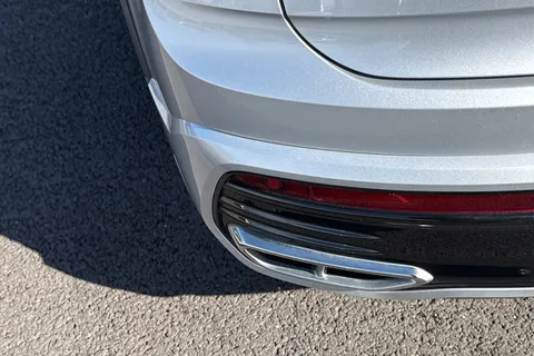 VN22UHT Volkswagen Taigo 1.0 TSI 110 R-Line 5dr DSG **BLACK ROOF PACK, REAR VIEW CAMERA** Thumbnail #32