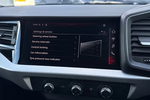 DX73XKG Audi A1 S line 30 TFSI  110 PS 6-speed Thumbnail #35