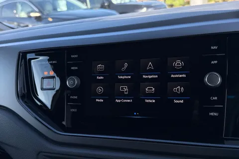 VN22UHT Volkswagen Taigo 1.0 TSI 110 R-Line 5dr DSG **BLACK ROOF PACK, REAR VIEW CAMERA** Thumbnail #37