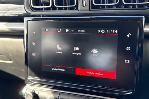 WJ74PXG Citroën C3 1.2 PureTech PLUS Euro 6 (s/s) 5dr Thumbnail #48