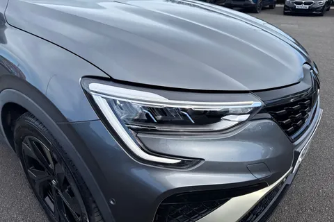 SB72AYH Renault Arkana 1.6 E-TECH E-Tech engineered Auto 2WD Euro 6 (s/s) 5dr Thumbnail #10