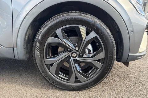 SB72AYH Renault Arkana 1.6 E-TECH E-Tech engineered Auto 2WD Euro 6 (s/s) 5dr Thumbnail #11