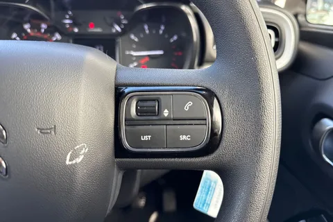 WJ74PXG Citroën C3 1.2 PureTech PLUS Euro 6 (s/s) 5dr Thumbnail #55