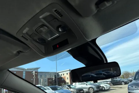 WJ74PXG Citroën C3 1.2 PureTech PLUS Euro 6 (s/s) 5dr Thumbnail #58