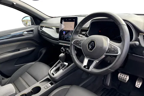 SB72AYH Renault Arkana 1.6 E-TECH E-Tech engineered Auto 2WD Euro 6 (s/s) 5dr Thumbnail #15