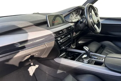 YG18NDO BMW X5 3.0 40d M Sport Auto xDrive Euro 6 (s/s) 5dr Thumbnail #16