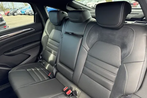 SB72AYH Renault Arkana 1.6 E-TECH E-Tech engineered Auto 2WD Euro 6 (s/s) 5dr Thumbnail #20