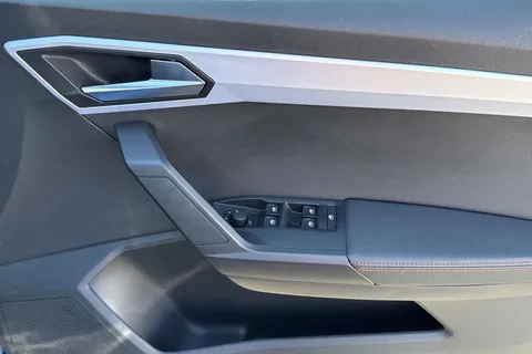 PN72TYH SEAT Arona 1.0 TSI FR Sport DSG Euro 6 (s/s) 5dr Thumbnail #22