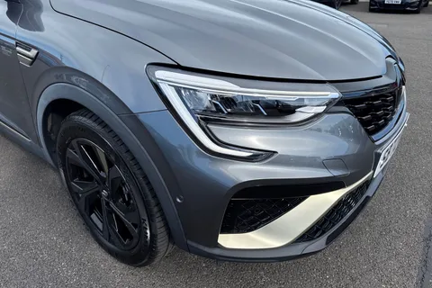 SB72AYH Renault Arkana 1.6 E-TECH E-Tech engineered Auto 2WD Euro 6 (s/s) 5dr Thumbnail #26