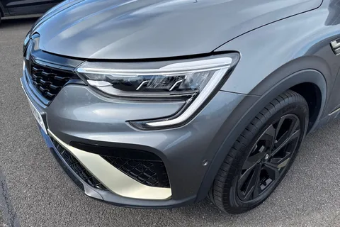 SB72AYH Renault Arkana 1.6 E-TECH E-Tech engineered Auto 2WD Euro 6 (s/s) 5dr Thumbnail #27