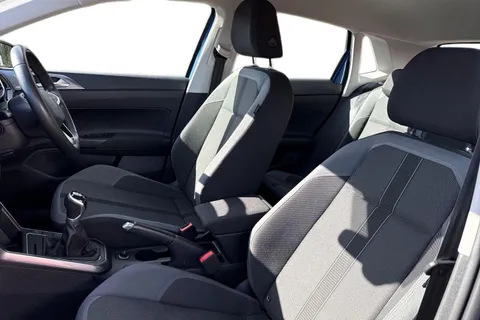 PN22YCF Volkswagen Polo 1.0 TSI Style Euro 6 (s/s) 5dr Thumbnail #17