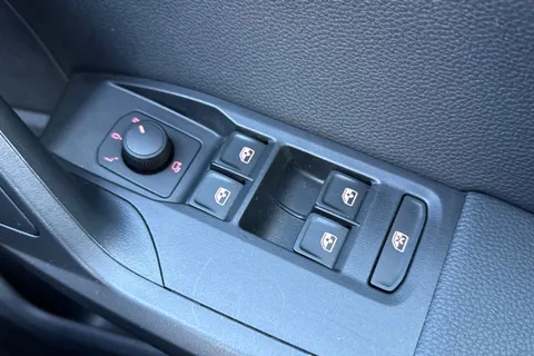 PN72TYH SEAT Arona 1.0 TSI FR Sport DSG Euro 6 (s/s) 5dr Thumbnail #33