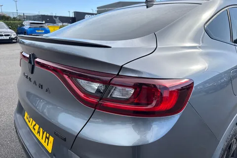 SB72AYH Renault Arkana 1.6 E-TECH E-Tech engineered Auto 2WD Euro 6 (s/s) 5dr Thumbnail #32