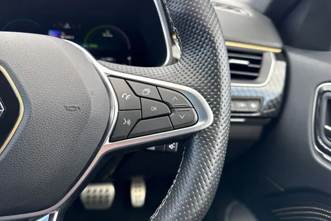 SB72AYH Renault Arkana 1.6 E-TECH E-Tech engineered Auto 2WD Euro 6 (s/s) 5dr Thumbnail #41