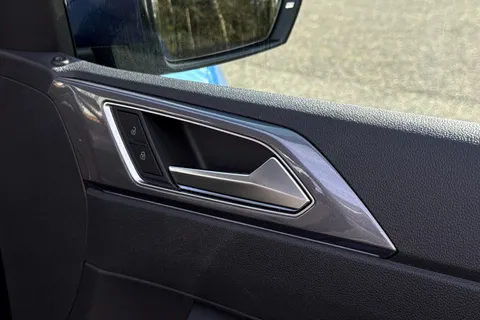 PN22YCF Volkswagen Polo 1.0 TSI Style Euro 6 (s/s) 5dr Thumbnail #31