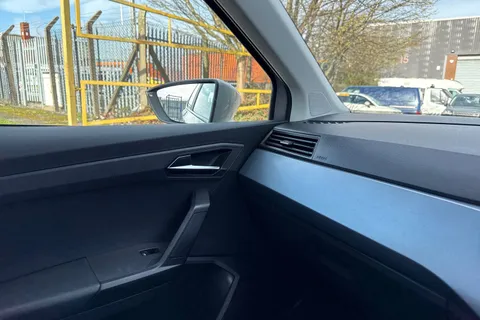 31 of 39 for SEAT Arona 1.0 TSI SE Technology DSG Euro 6 (s/s) 5dr