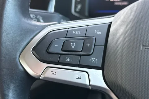 PN22YCF Volkswagen Polo 1.0 TSI Style Euro 6 (s/s) 5dr Thumbnail #36