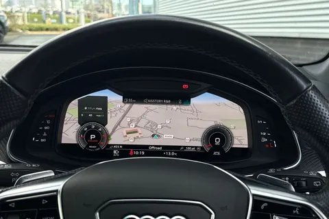 HJ72OYE Audi A6 Avant Avant Black Edition 40 TDI quattro 204 PS S tronic Thumbnail #37