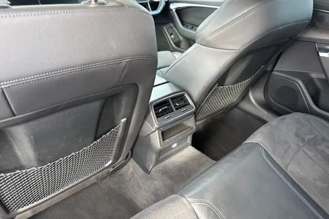 HJ72OYE Audi A6 Avant Avant Black Edition 40 TDI quattro 204 PS S tronic Thumbnail #46