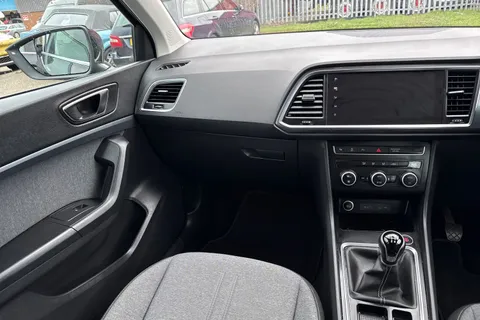 DE23UPA SEAT Ateca 1.5 TSI EVO SE Technology Euro 6 (s/s) 5dr Thumbnail #20