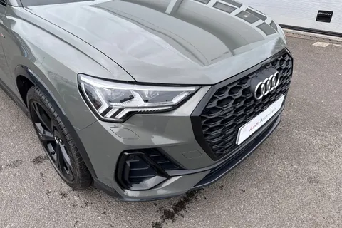 RF69GWG Audi Q3 Edition 1 45 TFSI quattro 230 PS S tronic Thumbnail #9