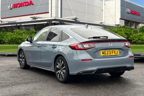 2 of 52 for HONDA CIVIC 2.0 eHEV Elegance 5dr CVT