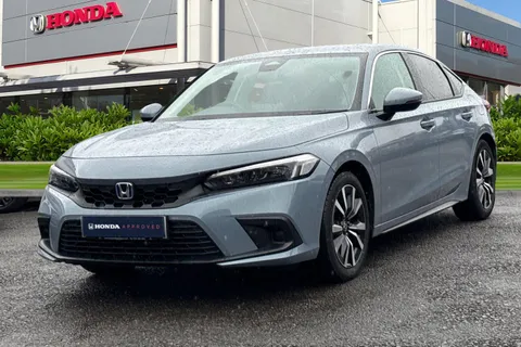 7 of 52 for HONDA CIVIC 2.0 eHEV Elegance 5dr CVT