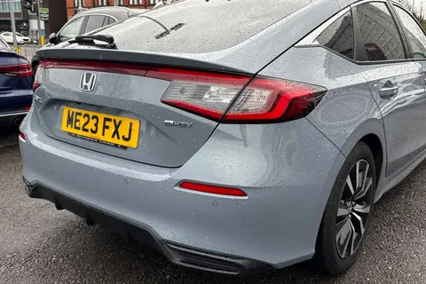 10 of 52 for HONDA CIVIC 2.0 eHEV Elegance 5dr CVT