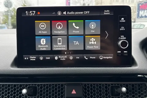 20 of 52 for HONDA CIVIC 2.0 eHEV Elegance 5dr CVT