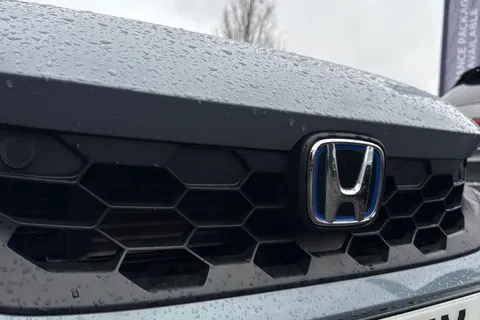 43 of 52 for HONDA CIVIC 2.0 eHEV Elegance 5dr CVT