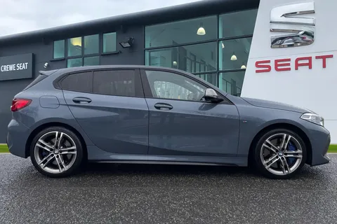 CA69LAX BMW 1 Series 2.0 M135i Auto xDrive Euro 6 (s/s) 5dr Thumbnail #4