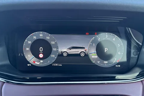 17 of 48 for Land Rover Range Rover Evoque 1.5 P270e Dynamic HSE 5dr