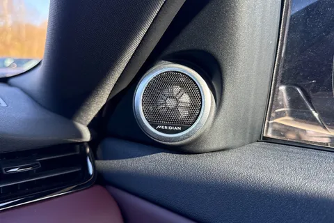 25 of 48 for Land Rover Range Rover Evoque 1.5 P270e Dynamic HSE 5dr