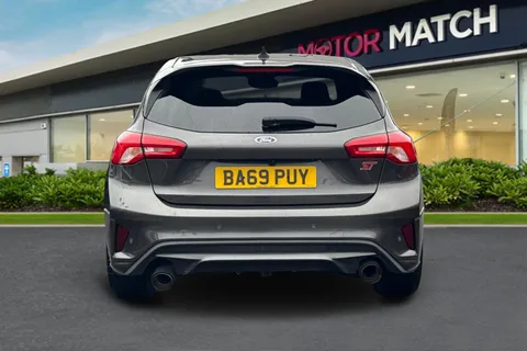 BA69PUY Ford Focus 2.3T EcoBoost ST Euro 6 (s/s) 5dr Thumbnail #5