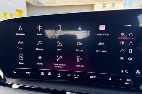 YK75JVD Audi Q6 E-Tron Q6 SUV Sport e-tron performance  225,00 kW Thumbnail #13