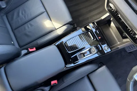 YK75JVD Audi Q6 E-Tron Q6 SUV Sport e-tron performance  225,00 kW Thumbnail #21