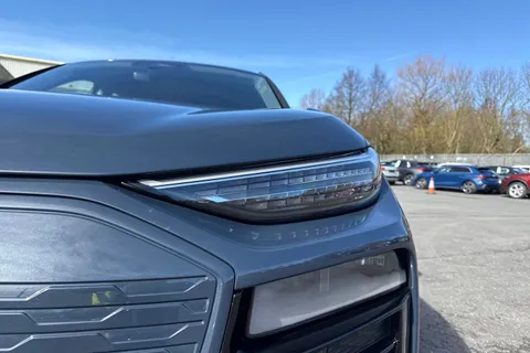 YK75JVD Audi Q6 E-Tron Q6 SUV Sport e-tron performance  225,00 kW Thumbnail #26