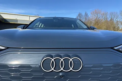 YK75JVD Audi Q6 E-Tron Q6 SUV Sport e-tron performance  225,00 kW Thumbnail #28