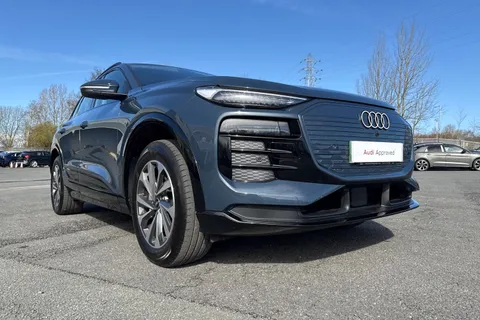 YK75JVD Audi Q6 E-Tron Q6 SUV Sport e-tron performance  225,00 kW Thumbnail #30